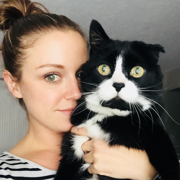 Meet your Posher, Jessica - Picture 4 of 4